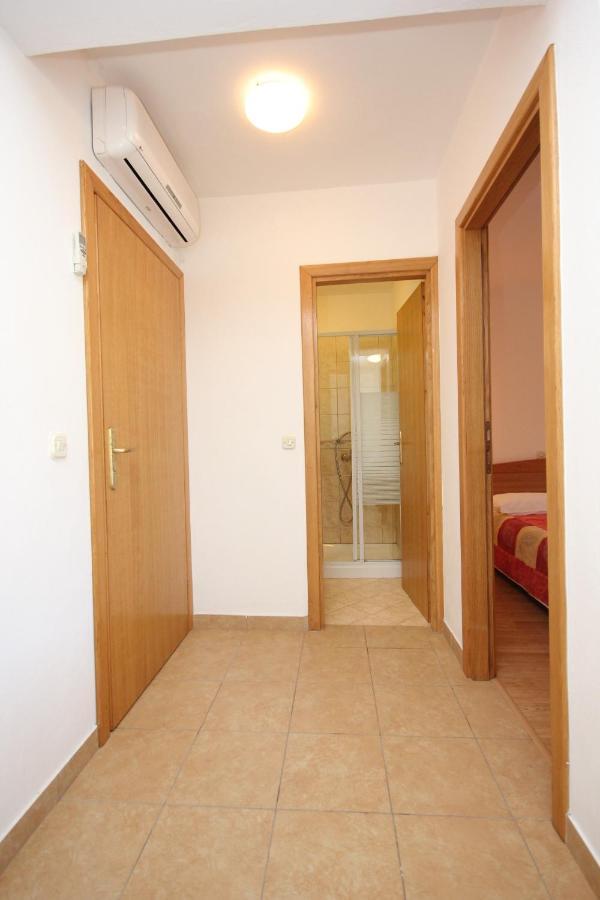 Apartments And Rooms By The Sea Zaglav, Dugi Otok - 8144 Sali Eksteriør bilde
